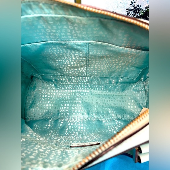 Kate Spade Mint Green Leather Crossbody / Handbag Excellent Used Condition - Picture 12 of 16